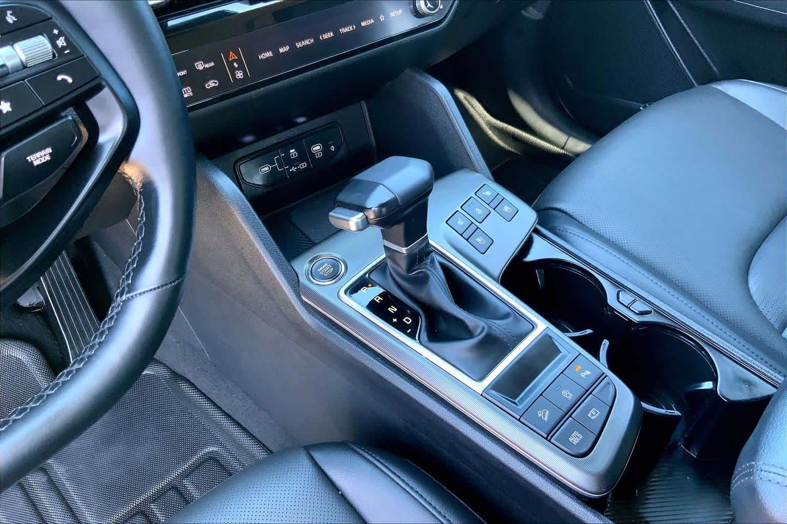 Certified Used 2026 Panthera Metal Matte Kia SX-Prestige image 17