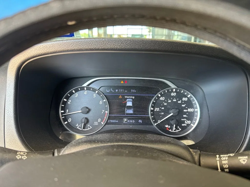 Used 2024 Blue Nissan SV image 8