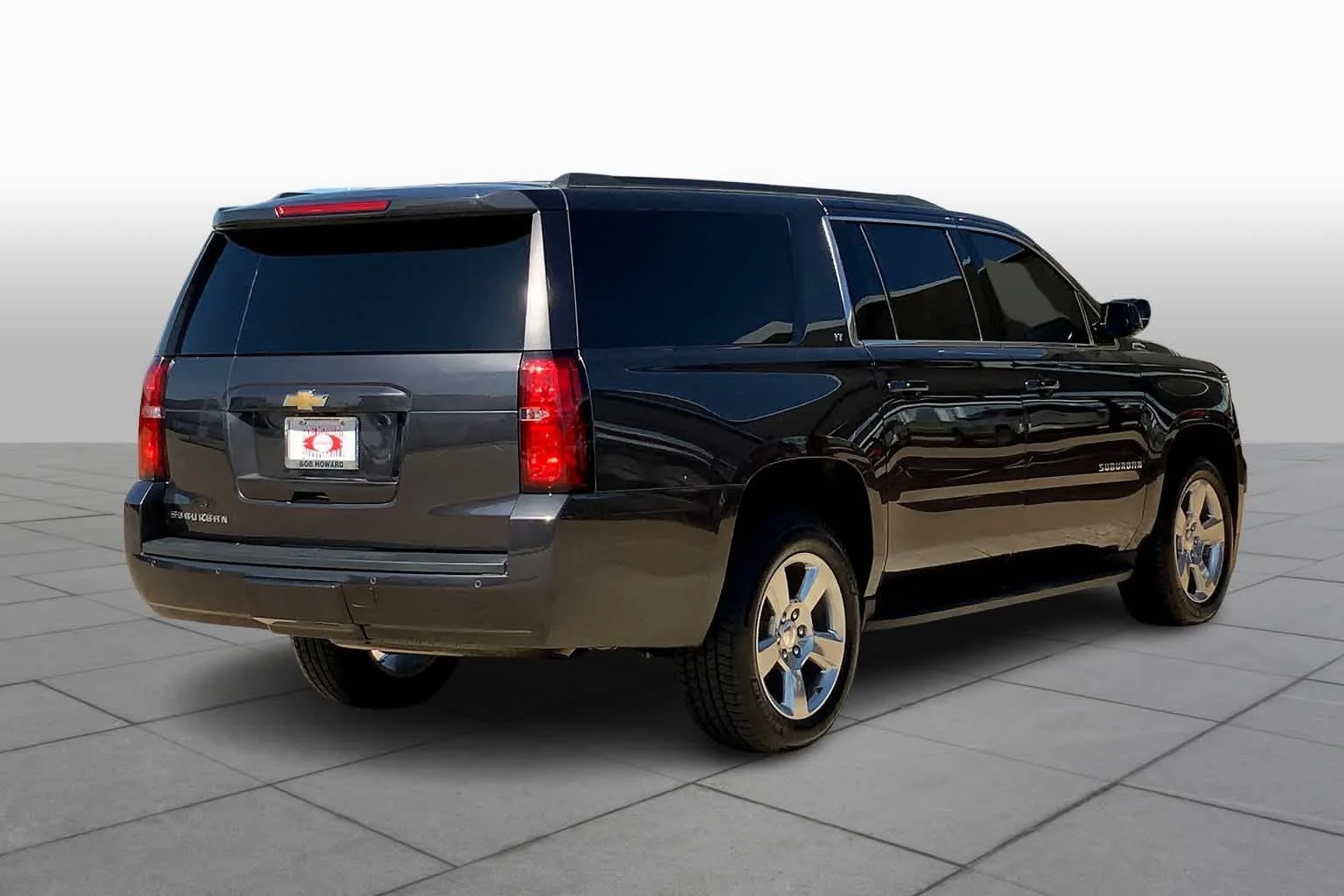 Used 2018 TUNGSTEN METALLIC Chevrolet LT image 11