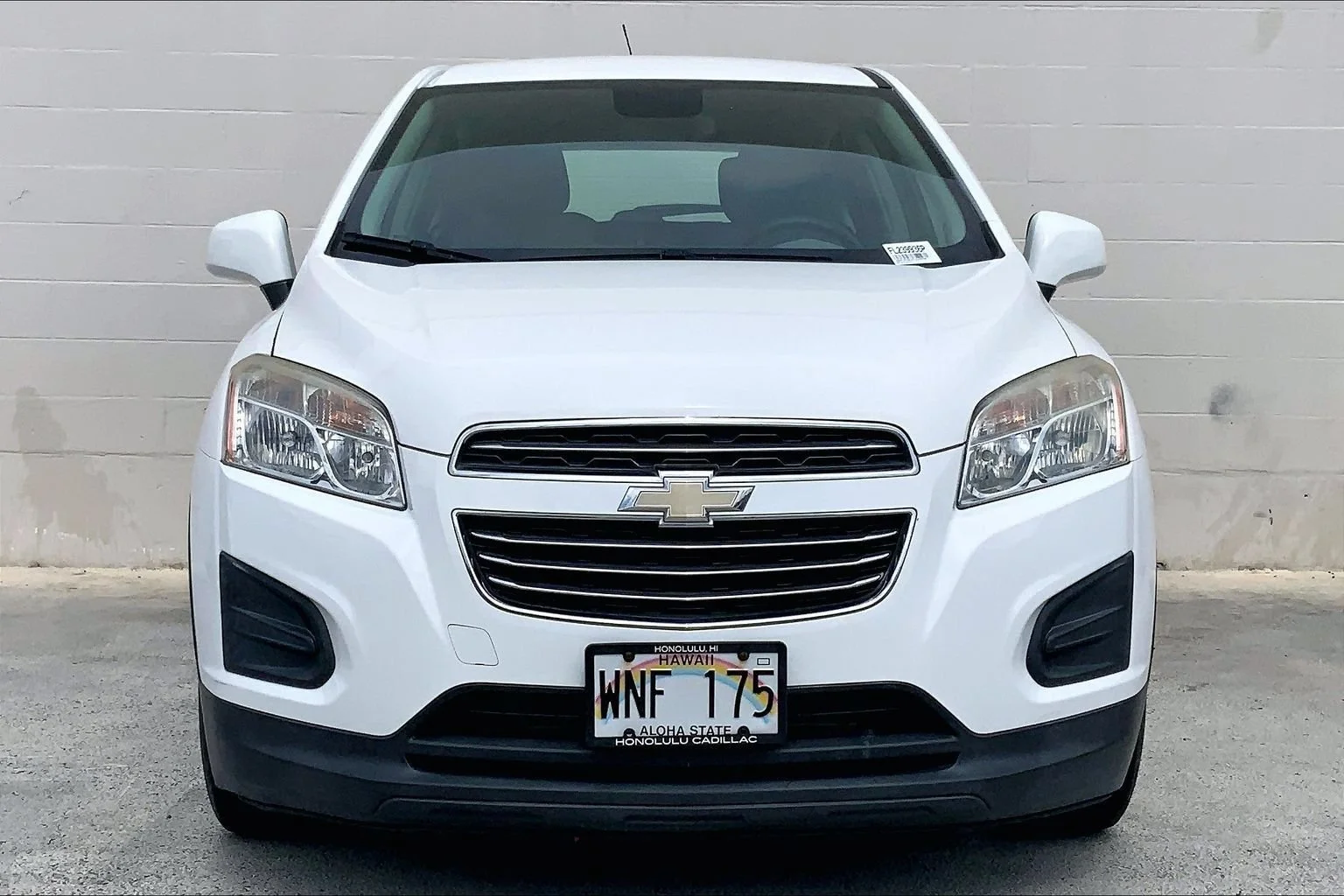 Used 2015 SUMMIT WHITE Chevrolet LS image 6