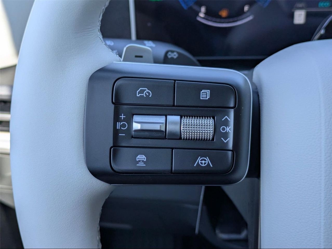 New 2026 Hampton Gray Hyundai SEL image 17