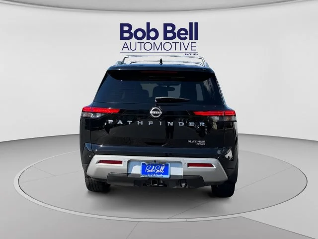 Used 2022 Black Nissan Platinum image 6