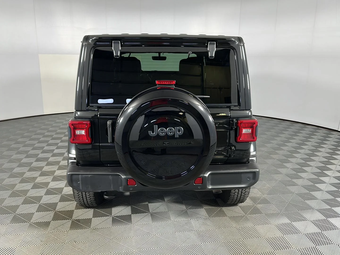 Used 2023 Black Clearcoat Jeep Sahara Altitude image 9