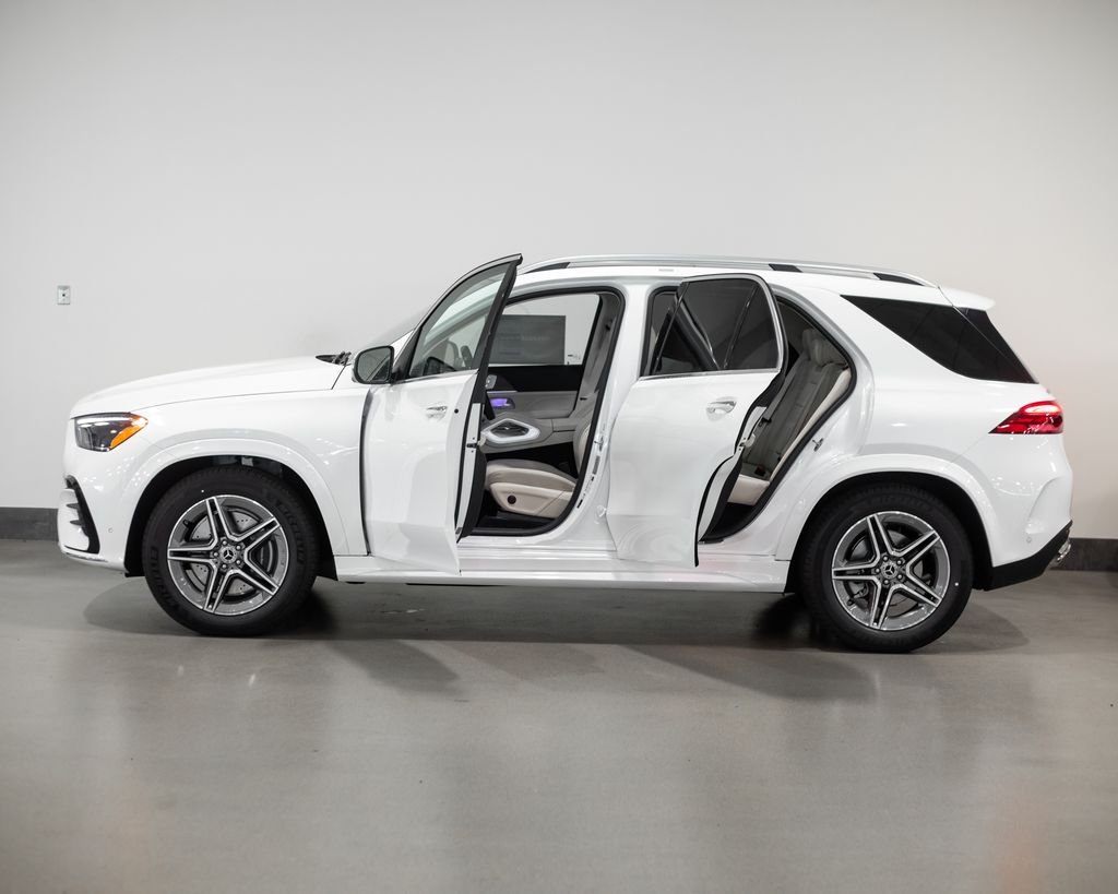 New 2026 Polar White Mercedes-Benz GLE 450 image 3