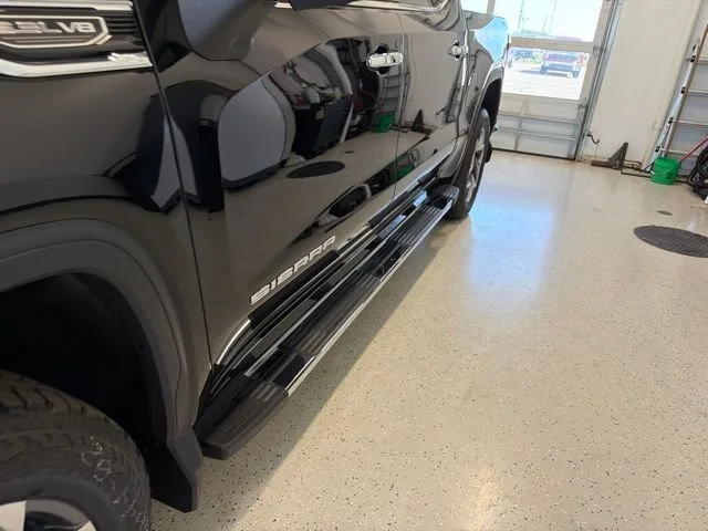 New 2026 Onyx Black GMC SLT image 14