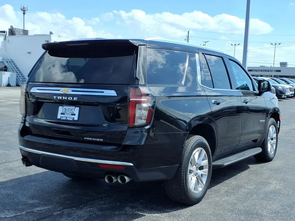 Used 2021 Black Chevrolet Premier image 4