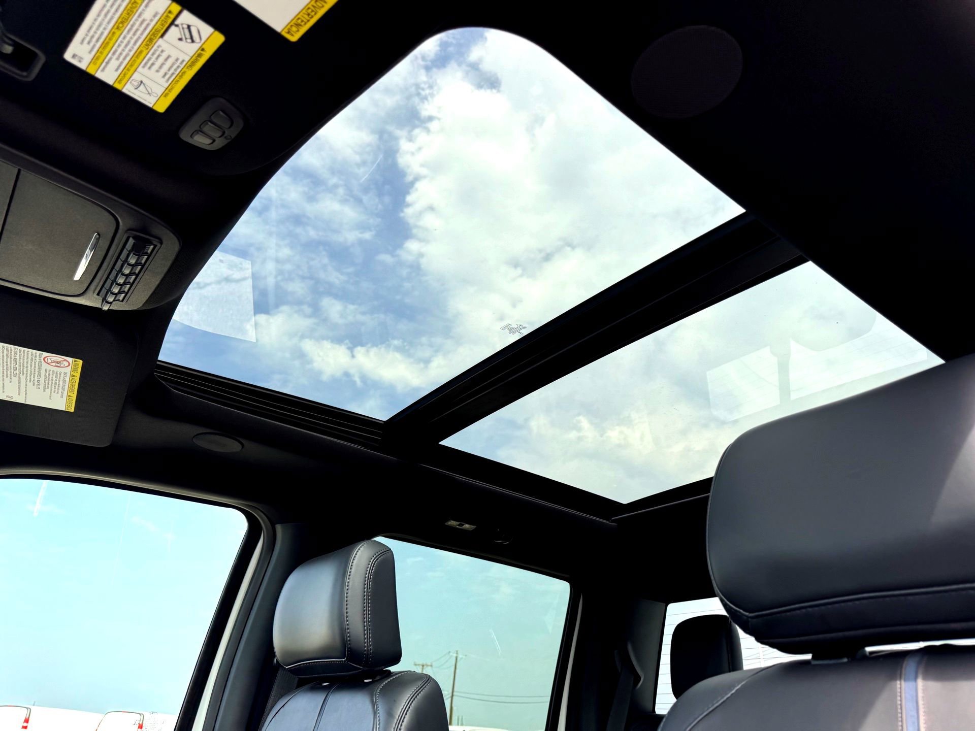 2026 Ford F-250 Super Duty Platinum - Photo 13