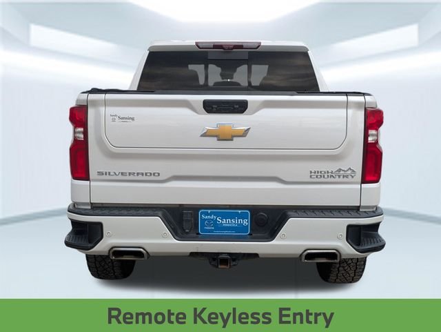 Used 2023 Beige Chevrolet High Country image 5