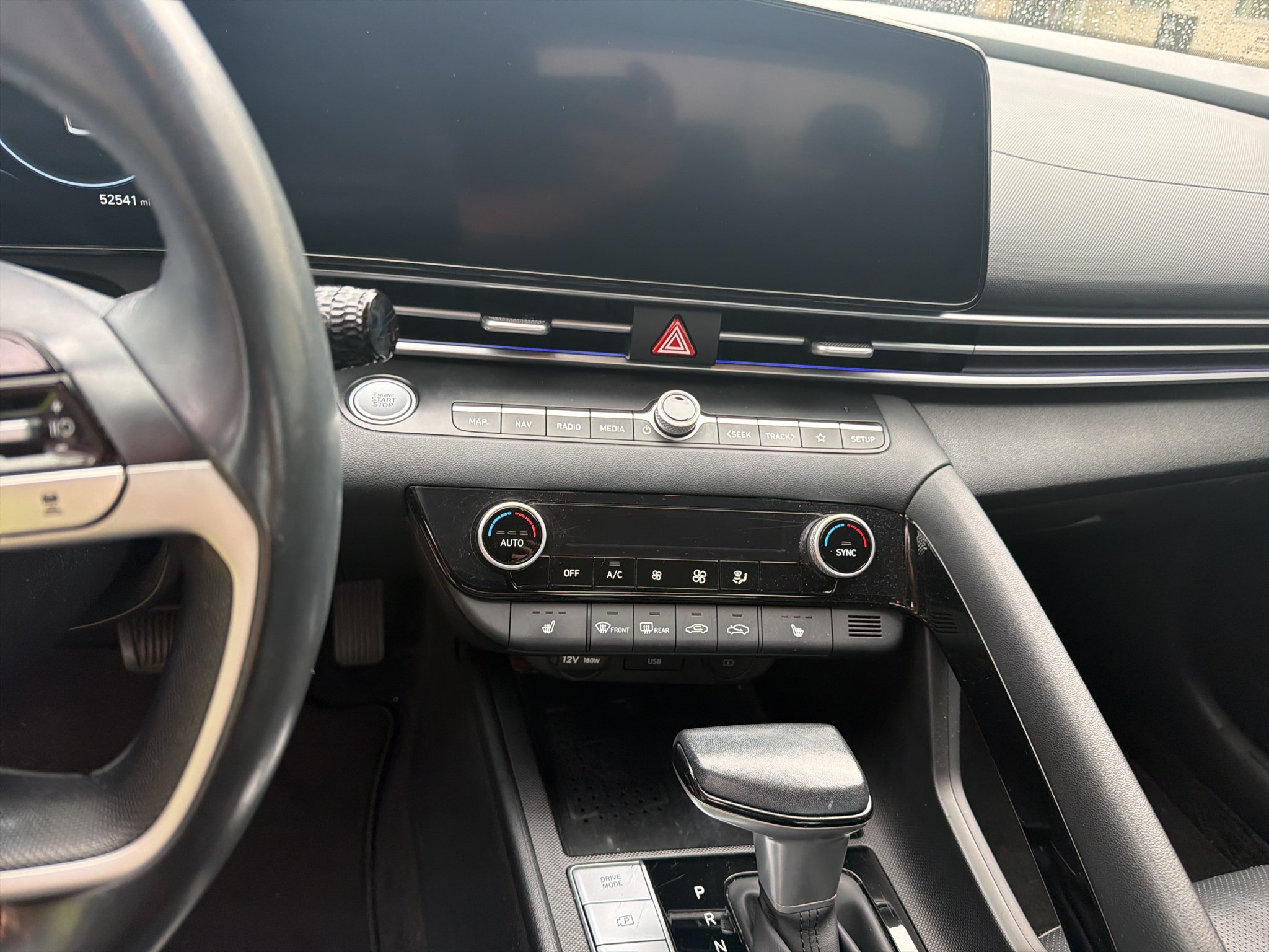 Used 2023 Phantom Black Hyundai Limited image 7