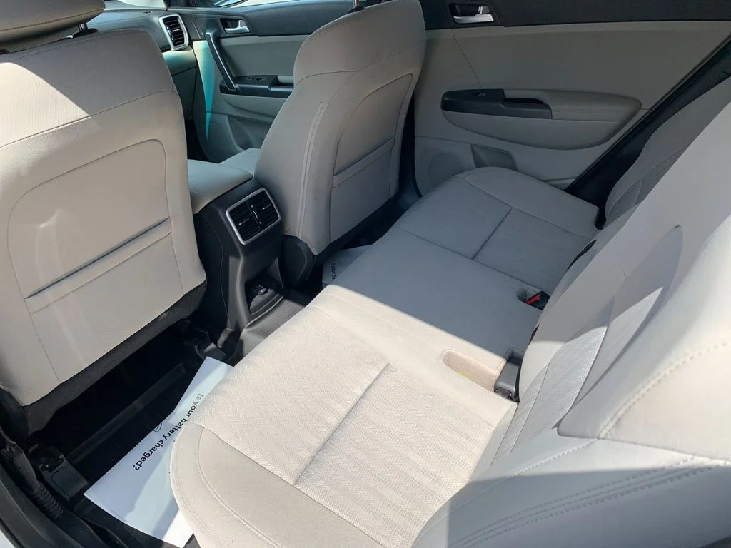 Used 2022 White Kia LX image 14