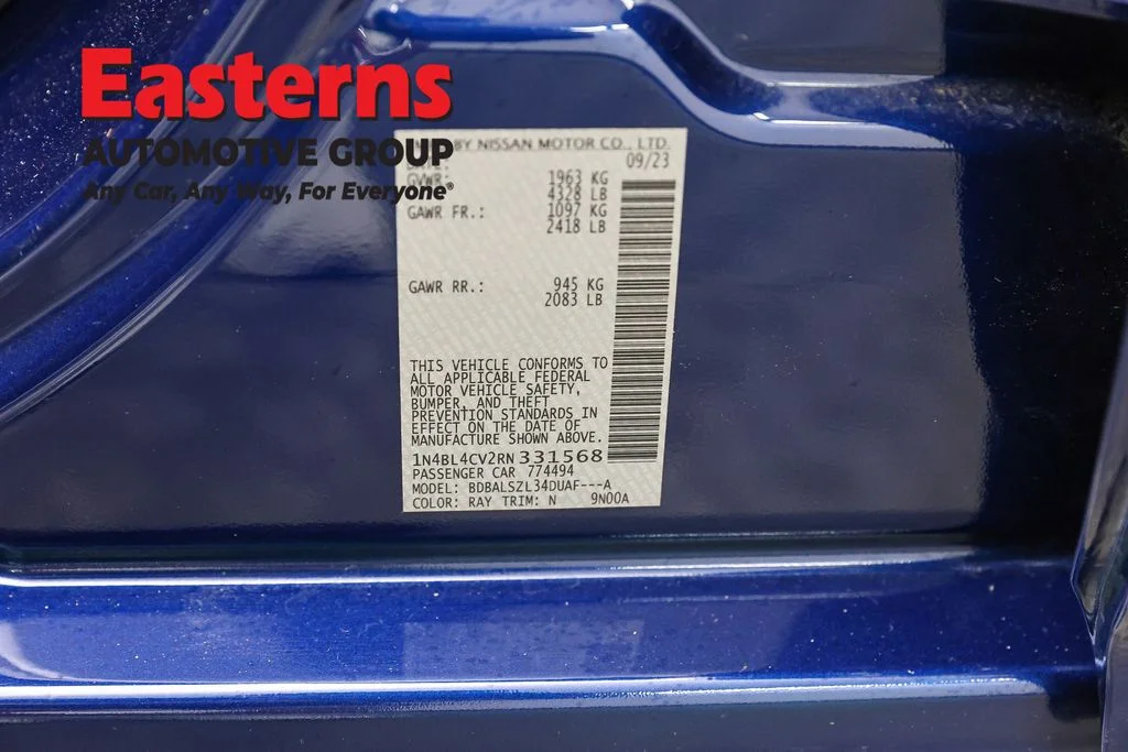 Used 2024 Blue Nissan 2.5 SR image 36