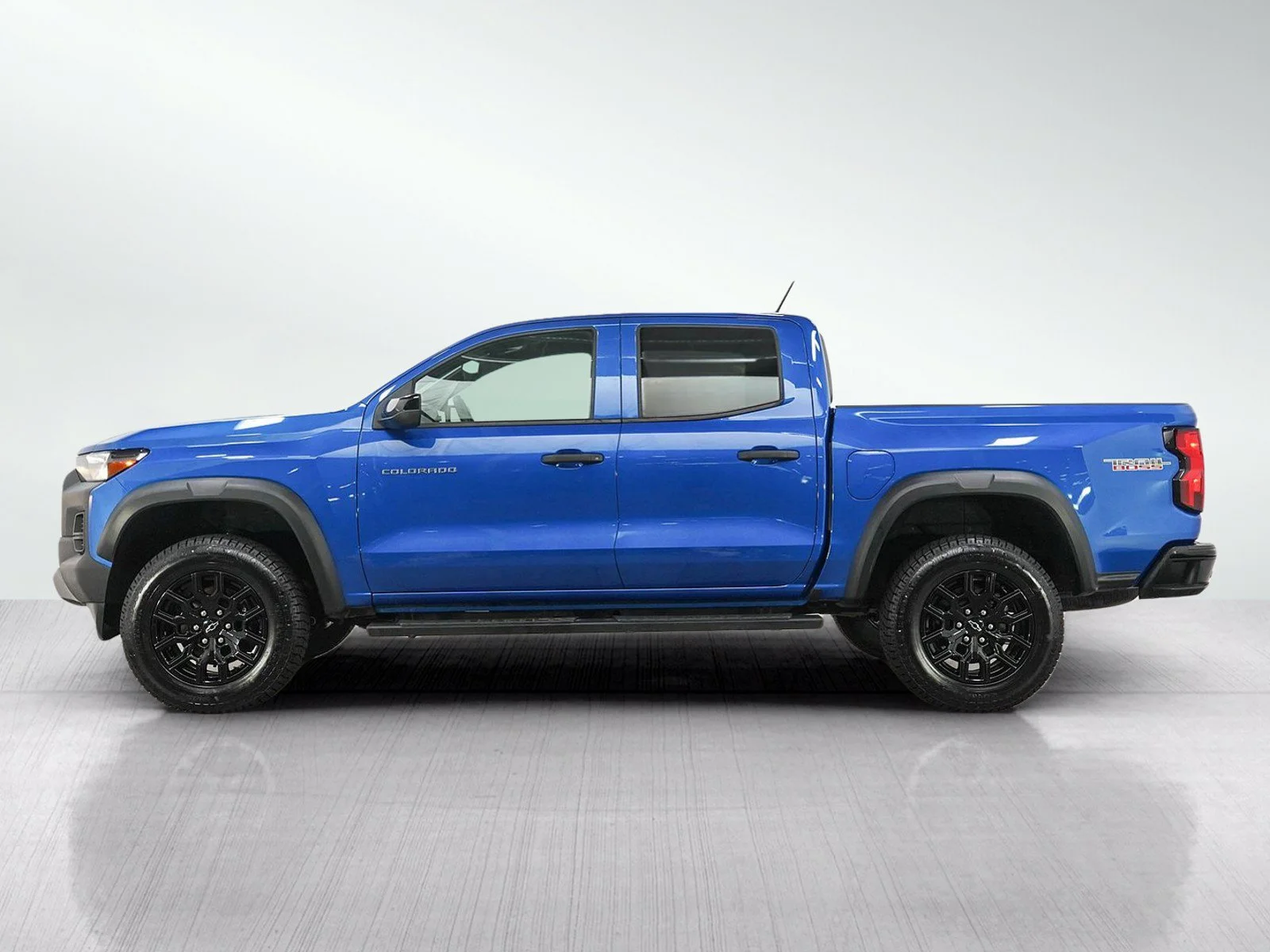 Used 2023 Chevrolet Colorado Trail Boss with VIN 1GCPTEEKXP1200739 for sale in White Bear Lake, Minnesota