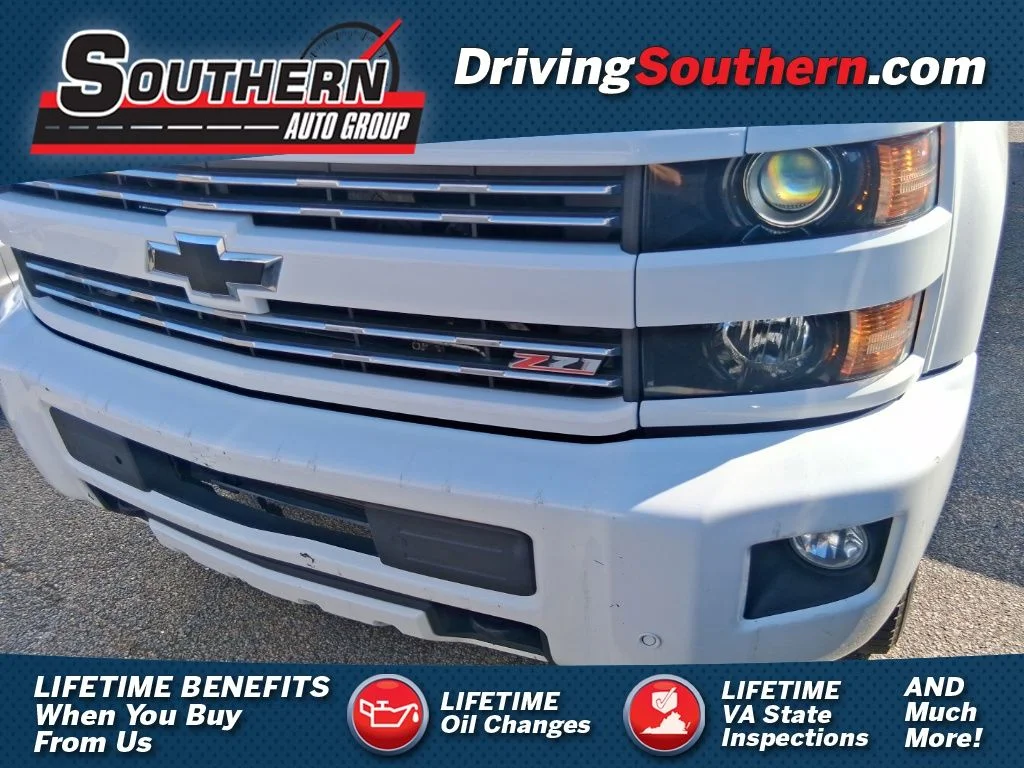 2017 Chevrolet Silverado HD LTZ 4WD Crew Cab Standard Box's photo
