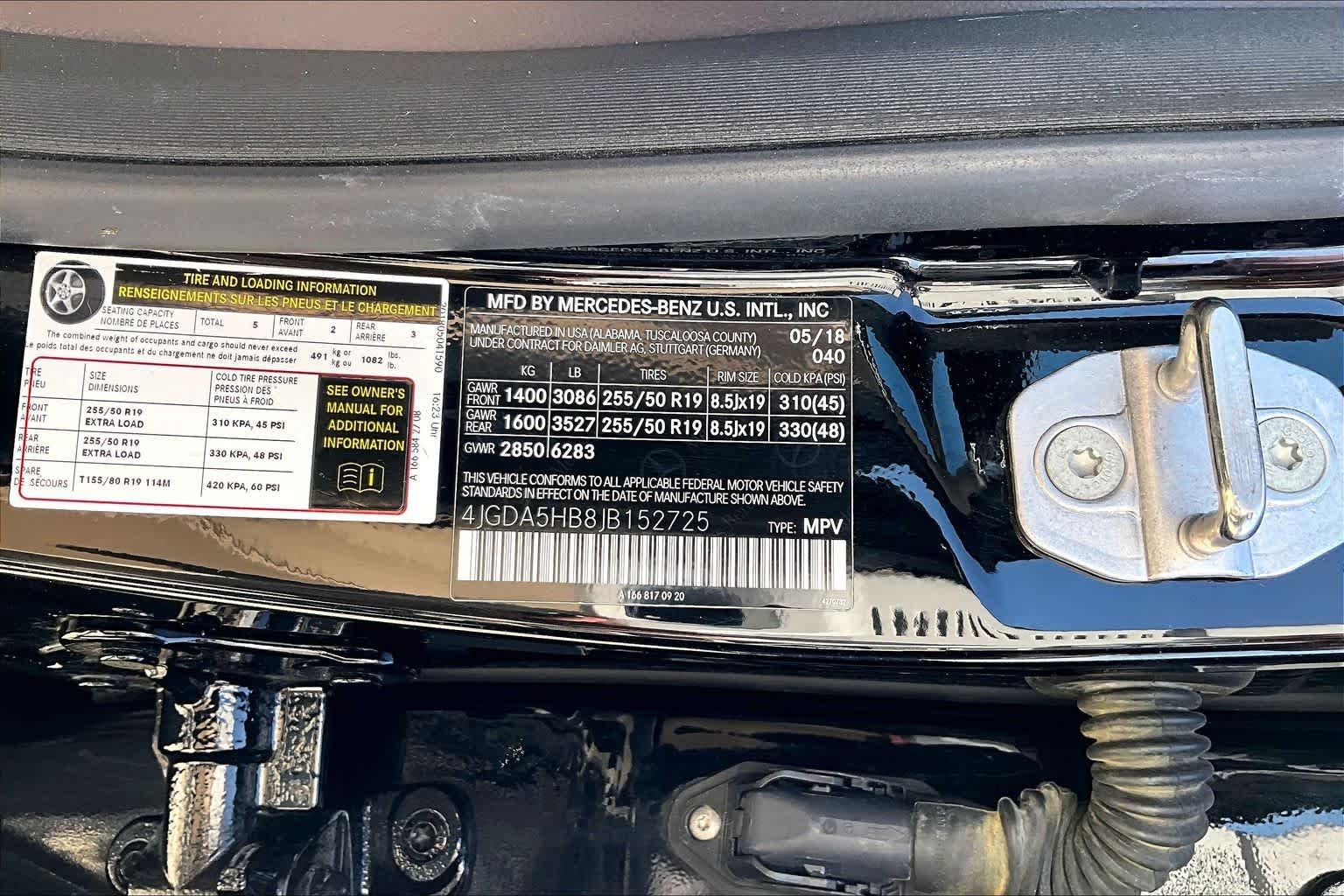 Used 2018 Black Mercedes-Benz GLE 350 image 35