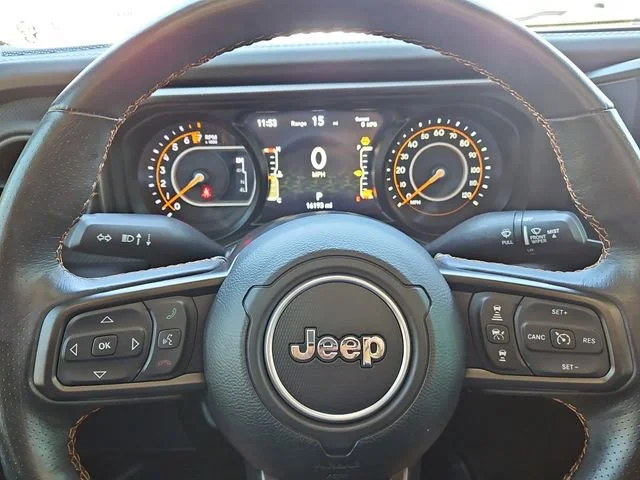 Used 2024  Jeep Mojave image 22