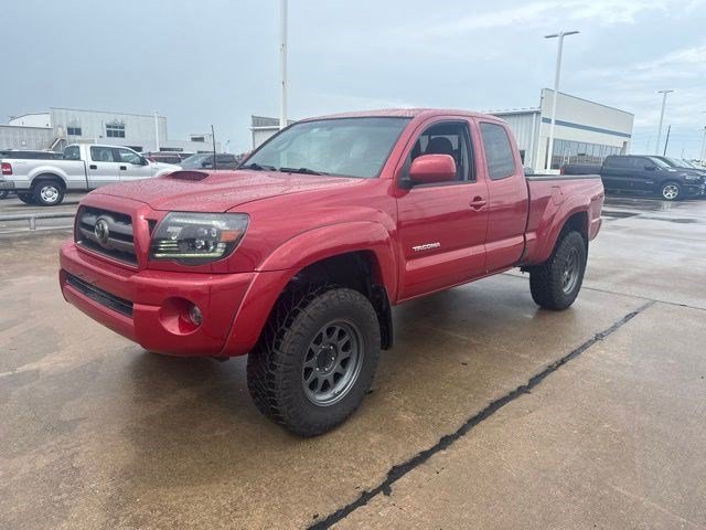 Used 2009 Barcelona Red Metallic Toyota PreRunner image 3