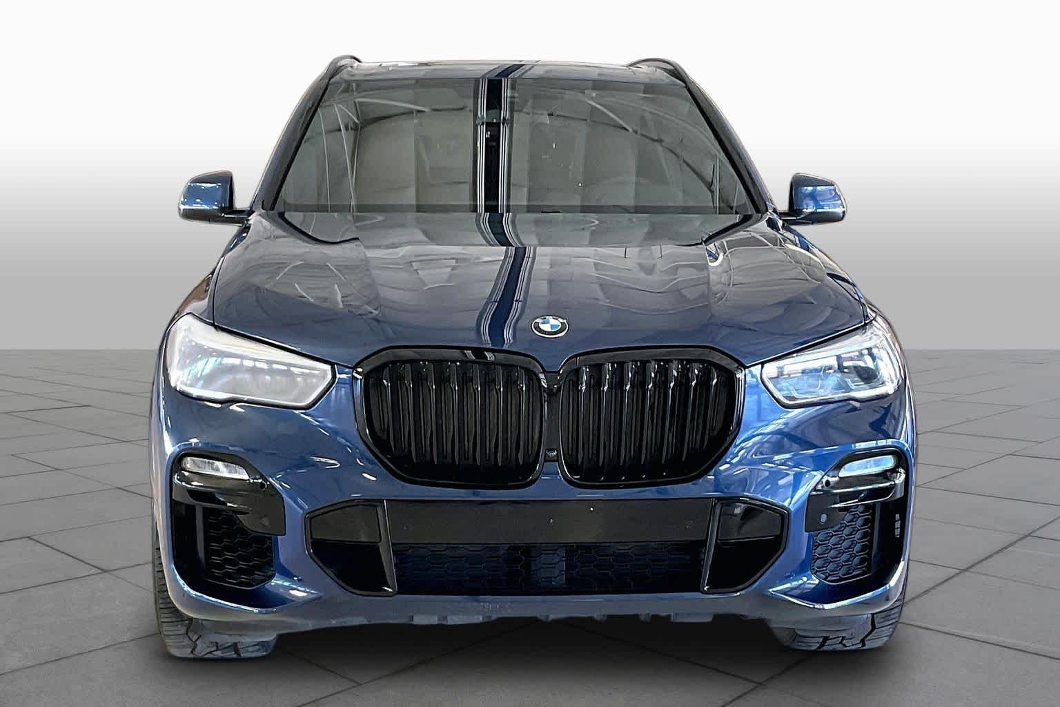 Used 2019 Phytonic Blue Metallic BMW xDrive50i image 3