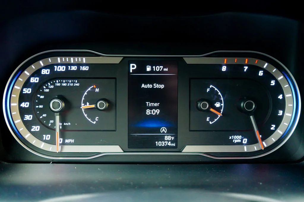 Used 2023 Shimmering Silver Hyundai SEL image 44