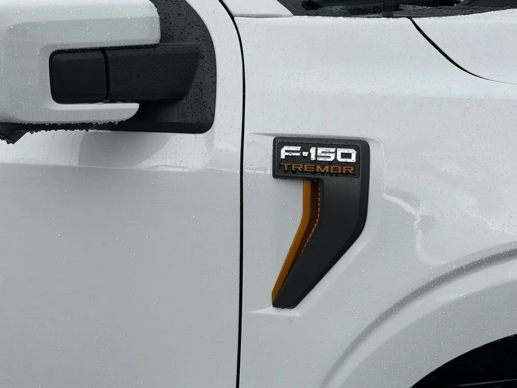 New 2026 Oxford White Ford Tremor® image 10