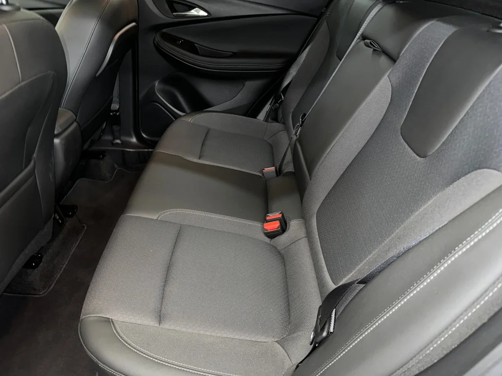 Used 2023 Ebony Twilight Metallic Buick Select image 20