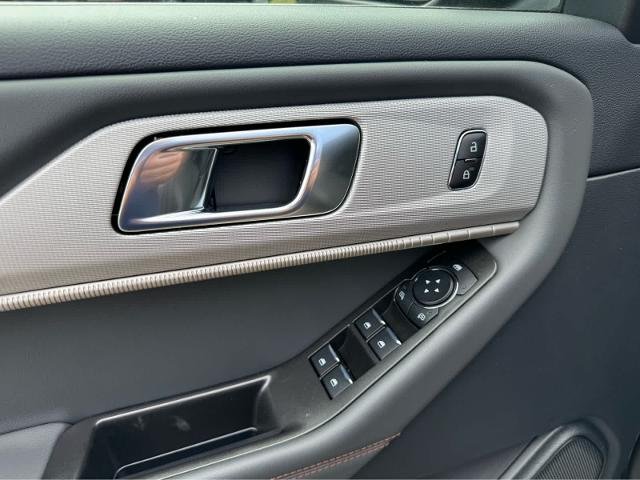New 2026 Carbonized Gray Metallic Ford Active image 15