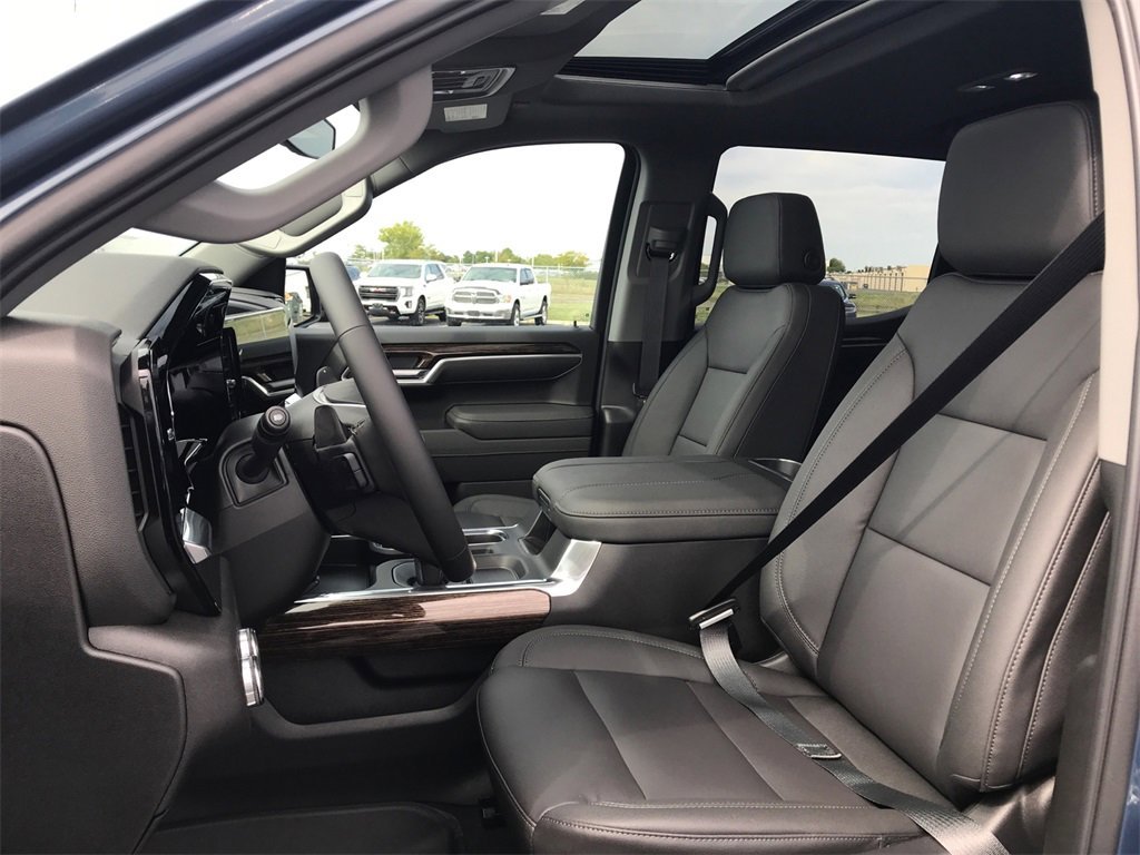 2026 GMC SIERRA - Image 15