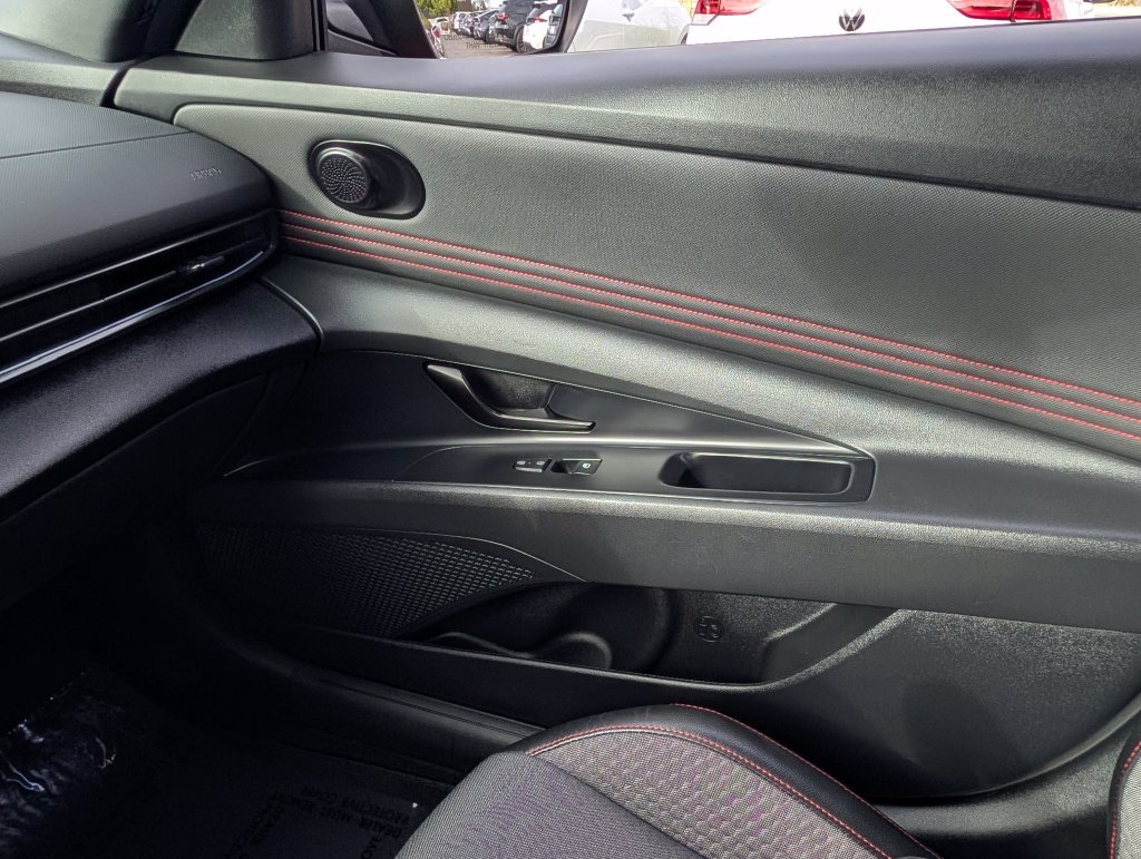 2025 Hyundai Elantra N Line - Photo 23