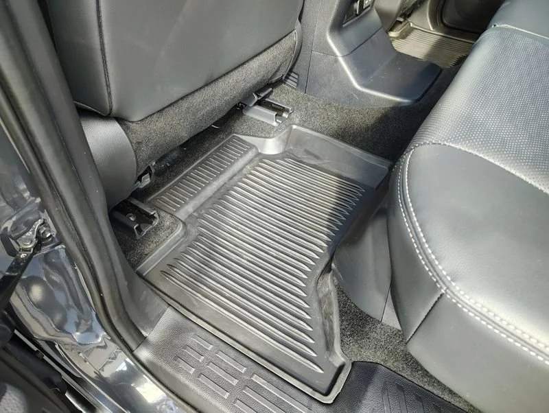 Used 2024 Gray Toyota 4WD (Natl) image 18