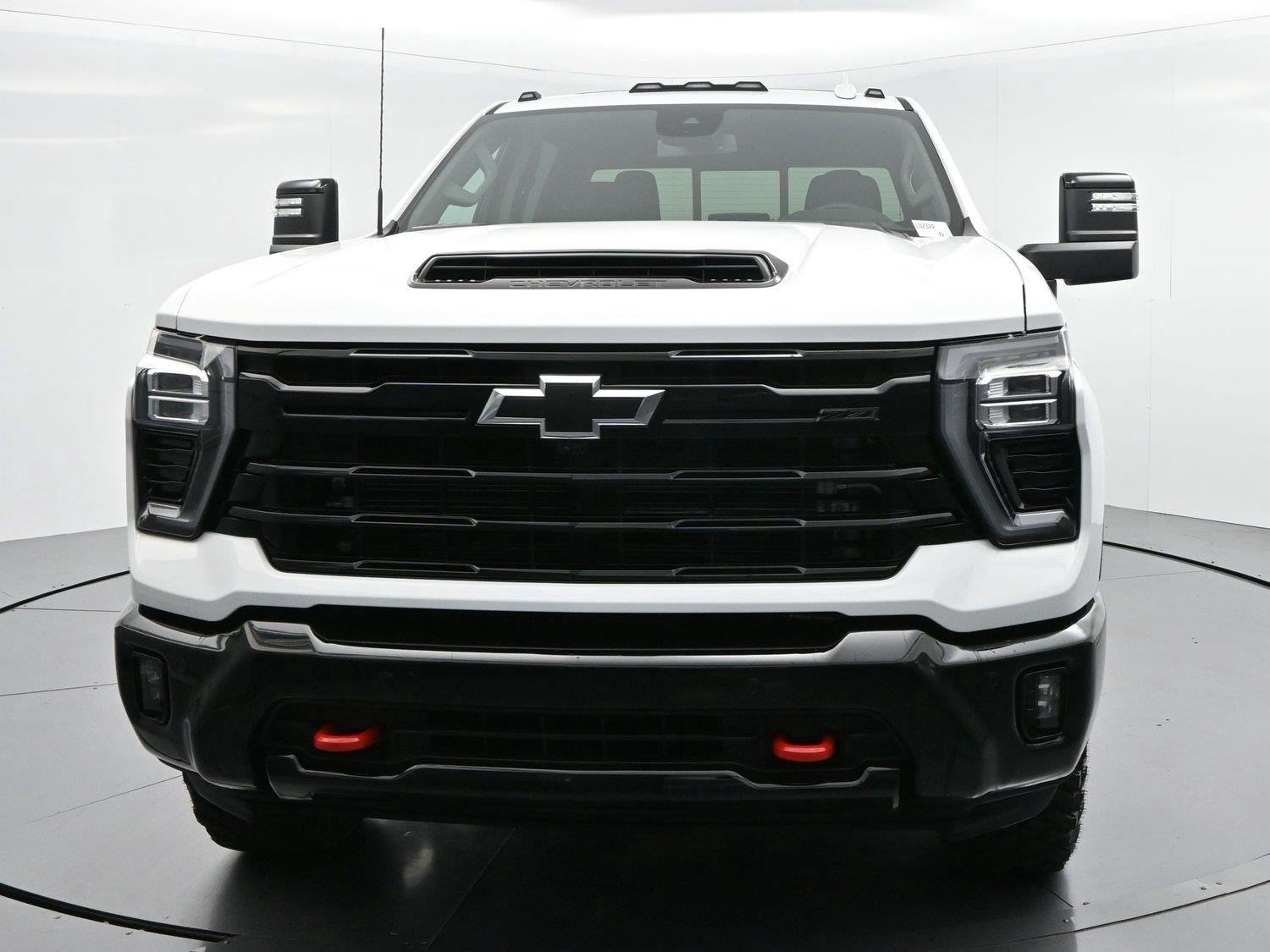 Used 2026 Summit White Chevrolet LTZ image 3