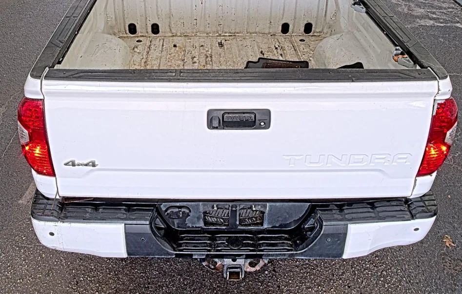 Used 2018 White Toyota 1794 image 5