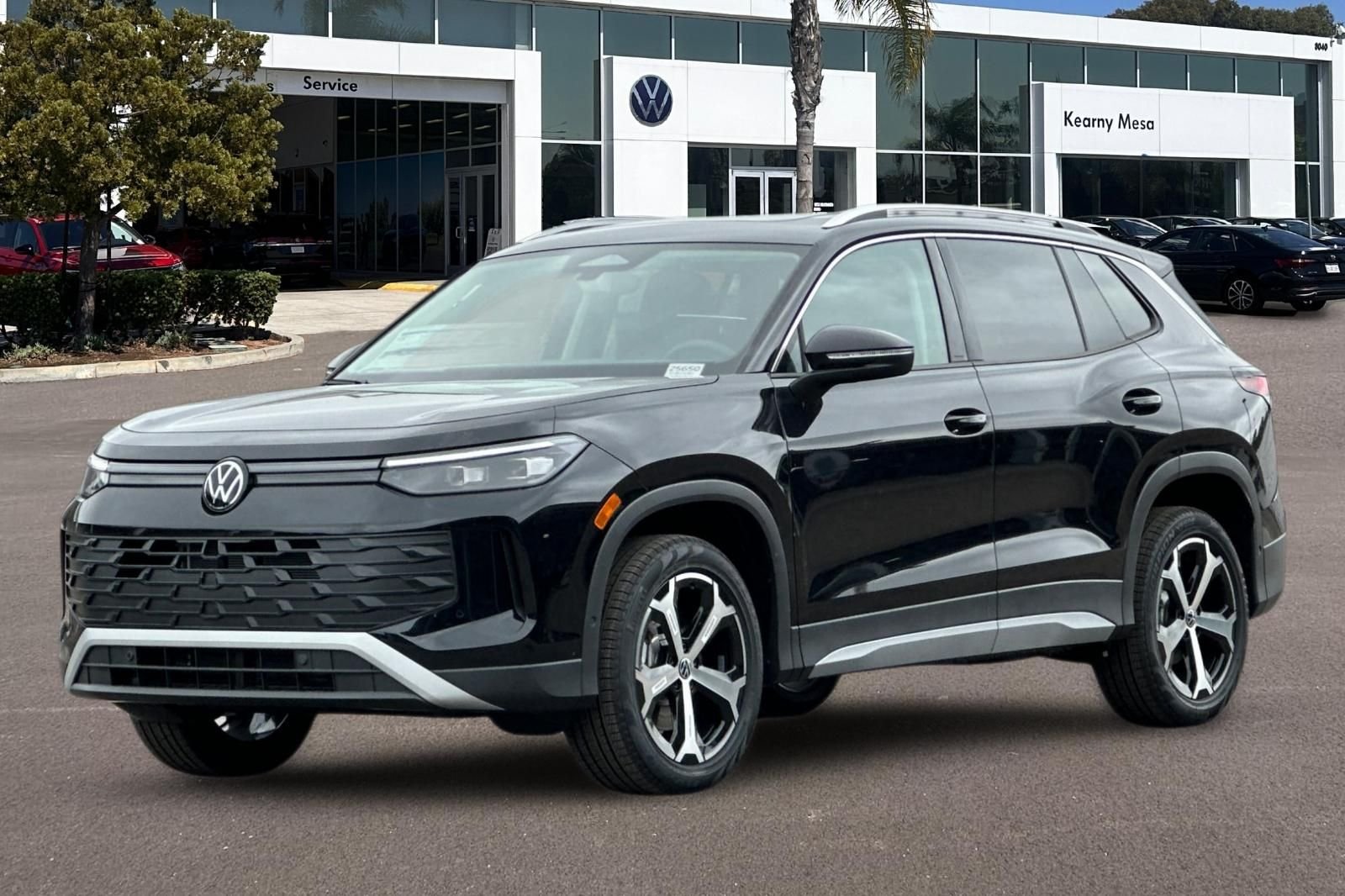 New 2026 Deep Black Pearl Volkswagen 2.0T SE image 8