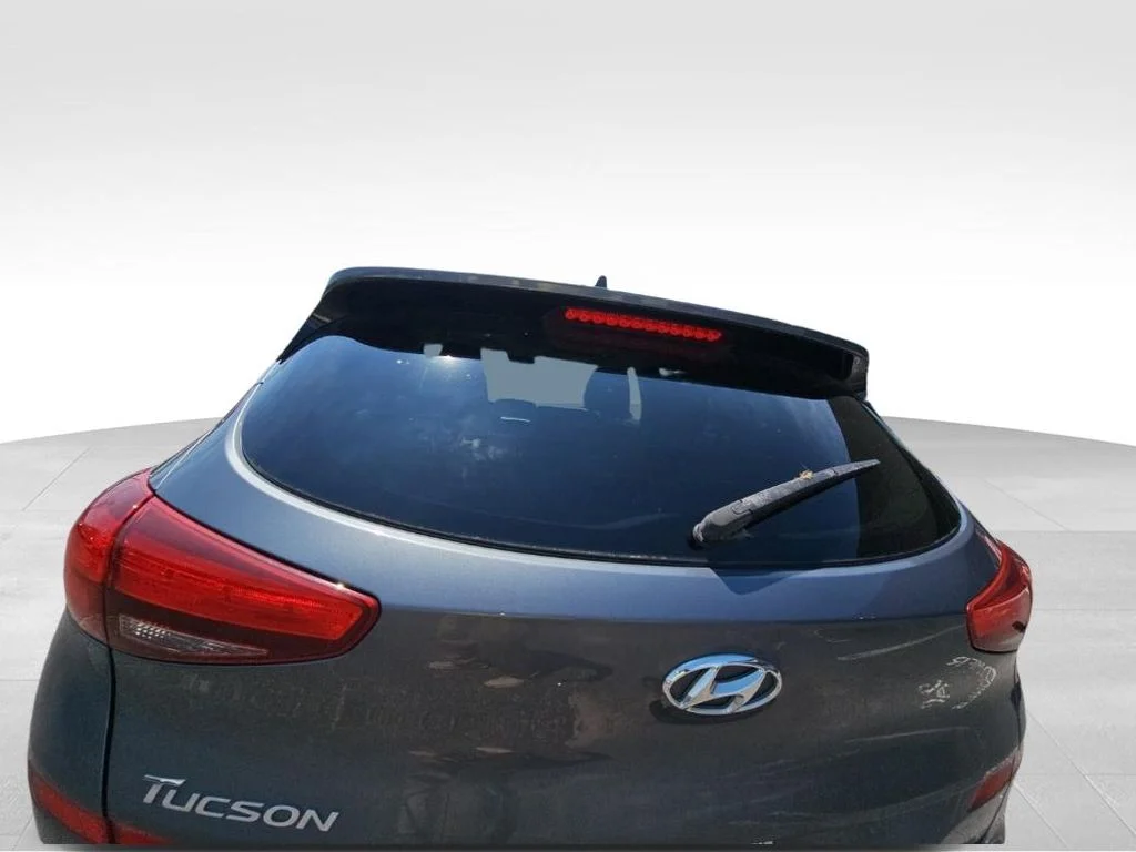 Used 2019 Gray Hyundai Value image 8