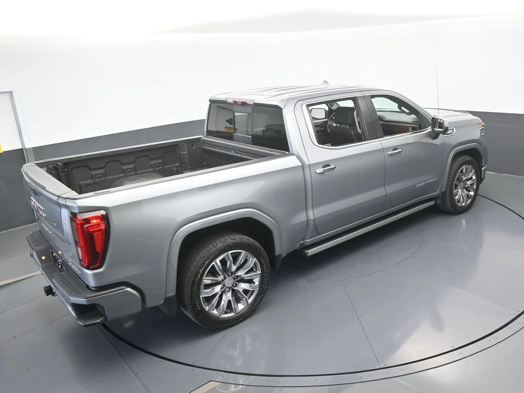 Used 2023 Sterling Metallic GMC Denali image 61