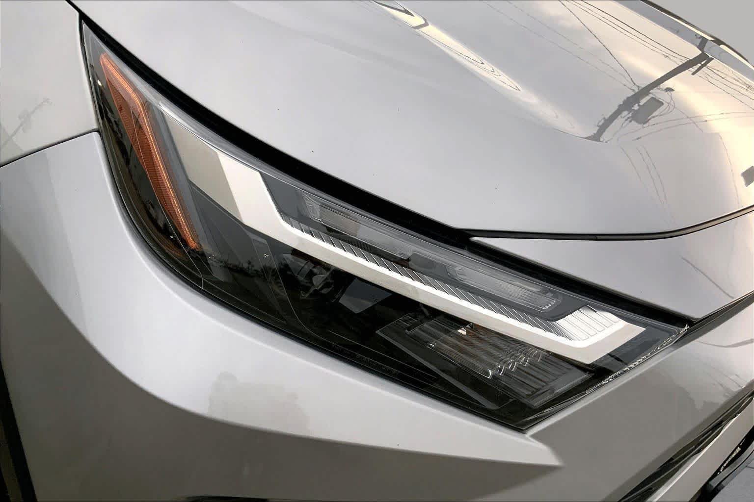 Used 2024 Silver Sky Metallic Toyota Hybrid XLE image 55