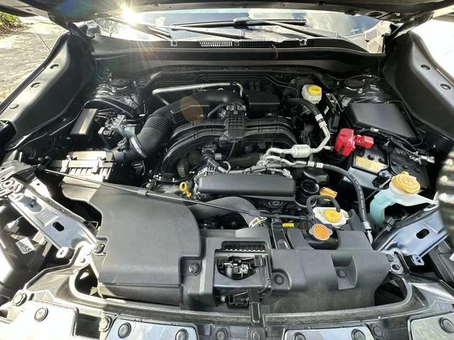 Certified Used 2025 Gray Subaru Premium image 27