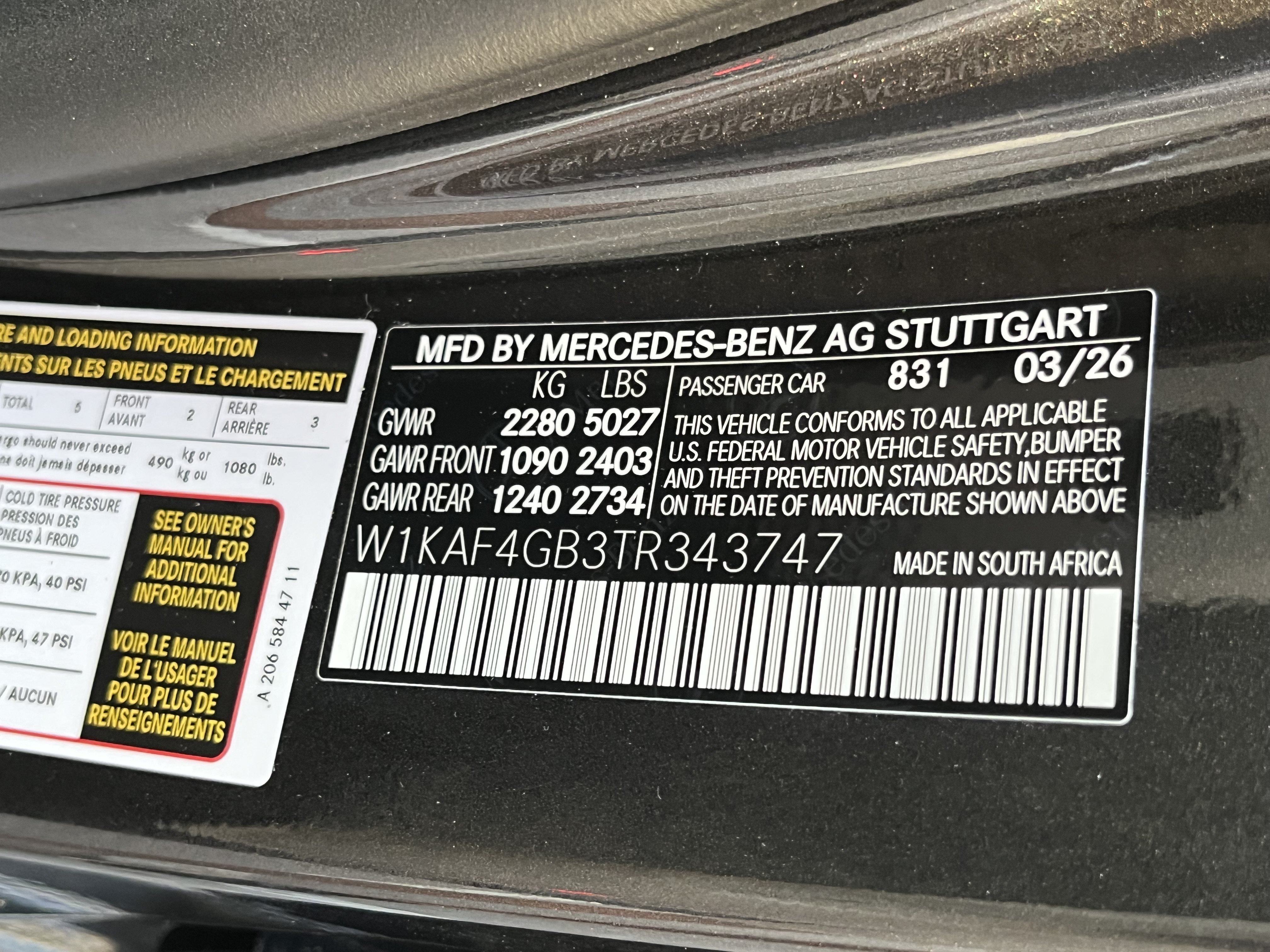 New 2026 GRAPHTIE GREY Mercedes-Benz C 300 image 29