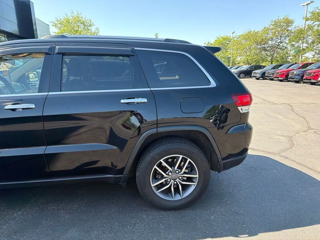 Used 2020 Black Jeep Limited image 19