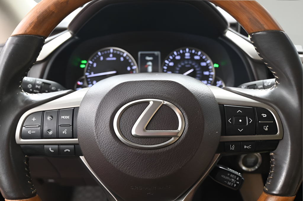 Used 2016 Black Lexus 350 image 22