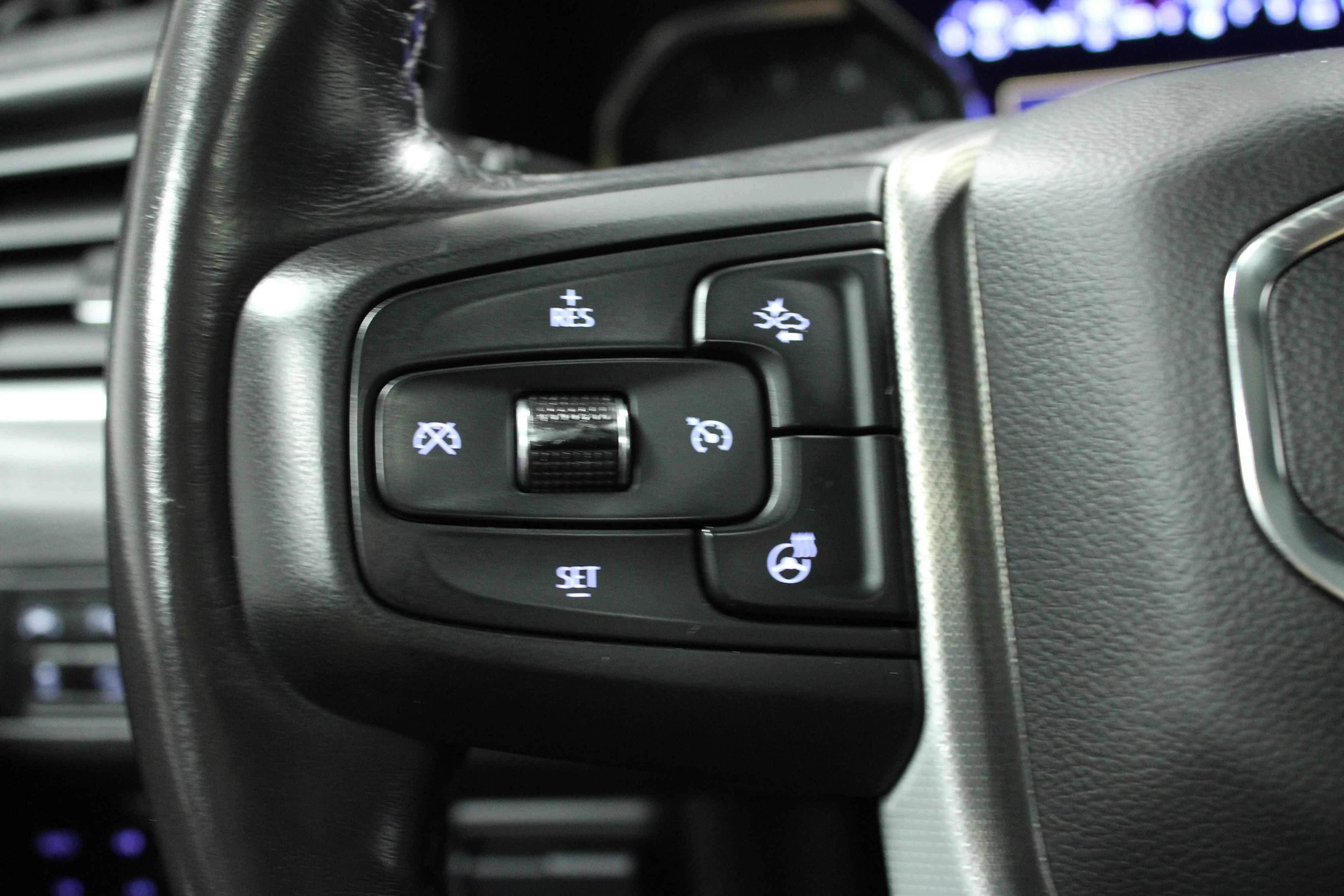 Used 2021 Onyx Black GMC Denali image 21