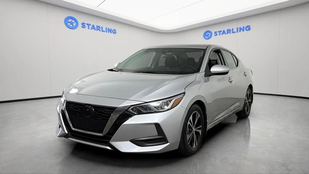 Used 2022 Silver Nissan SV Xtronic CVT image 16