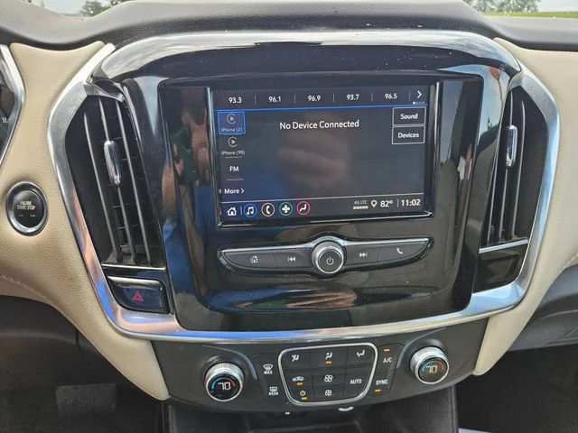 Used 2023 STERLING GRAY METALLIC Chevrolet LS image 18