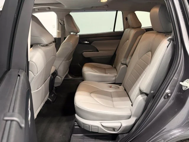Used 2023 Gray Toyota XLE image 32