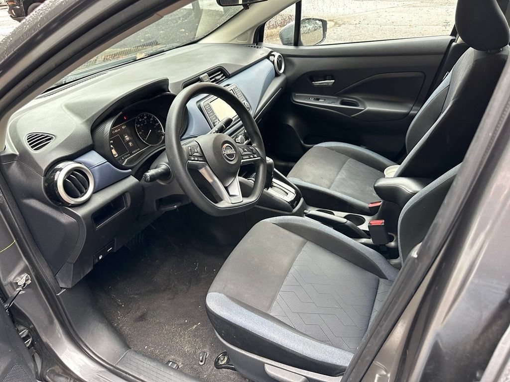 Used 2023 Gray Nissan 1.6 SV Xtronic CVT image 10
