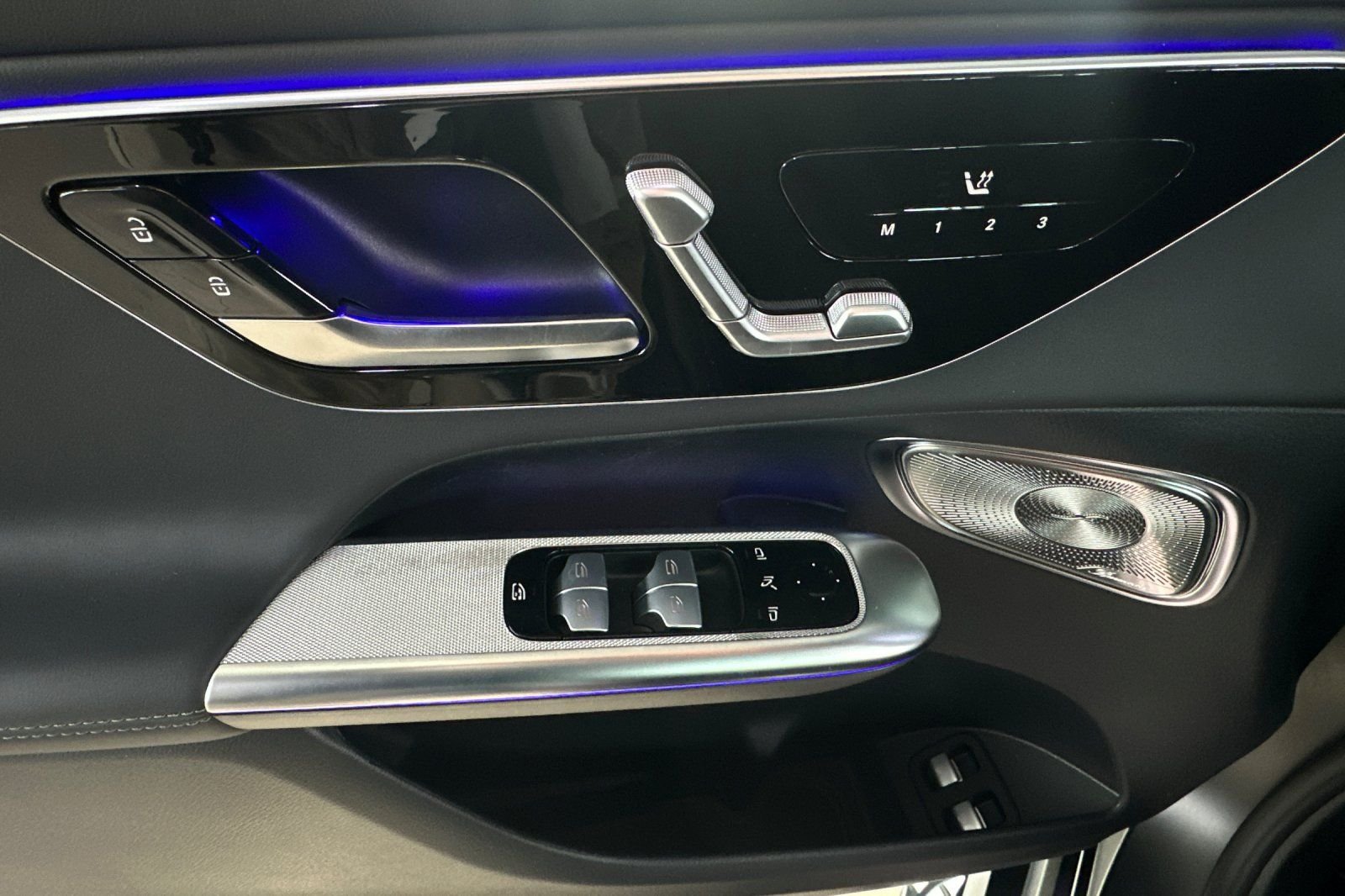 2025 Mercedes-Benz GLC AMG GLC63 S - Photo 6