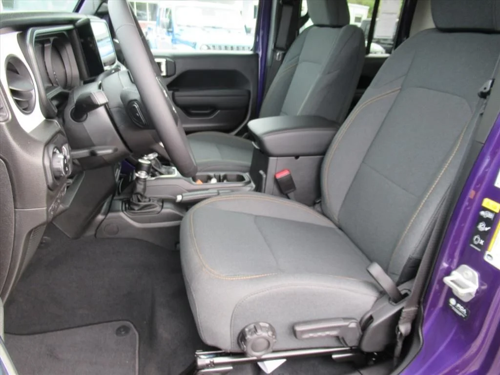 New 2026 Reign Exterior Paint Jeep Sport S image 17