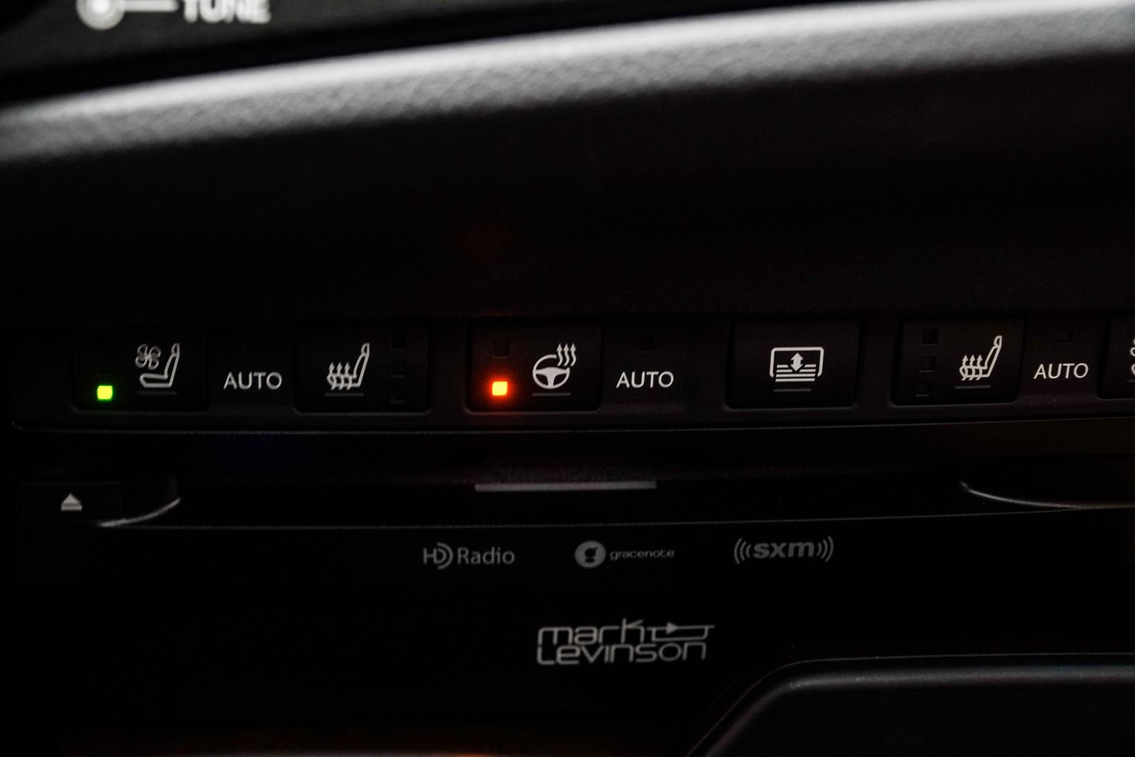 Used 2022 White Lexus 350 Ultra Luxury image 28