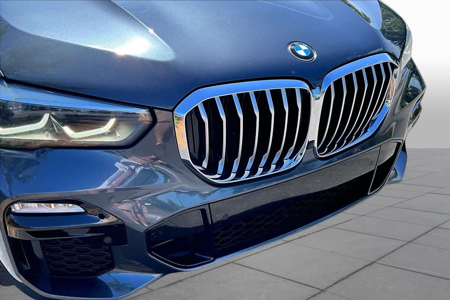 Used 2020 Arctic Gray Metallic BMW sDrive40i image 30