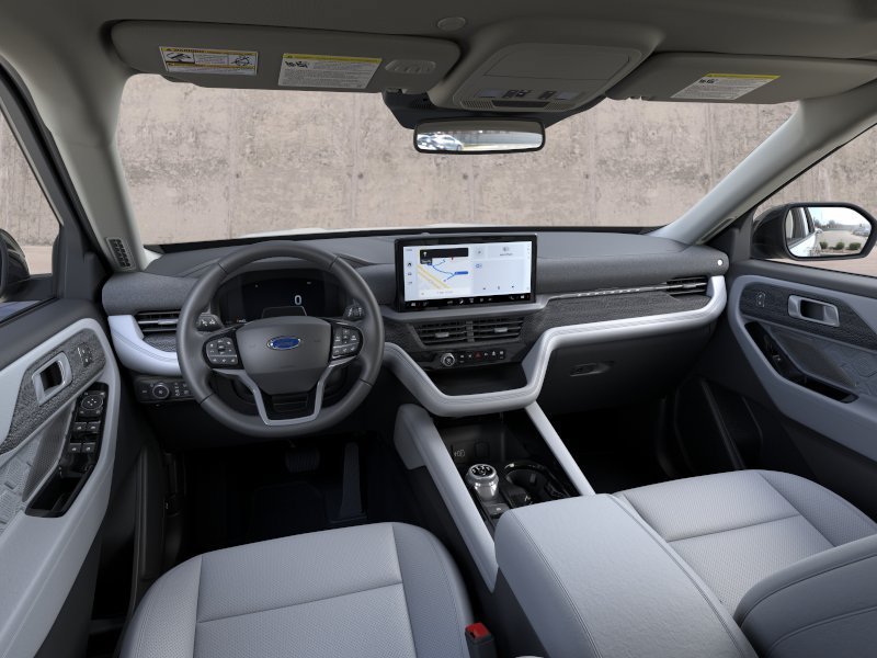 New 2026 White Ford Platinum image 9