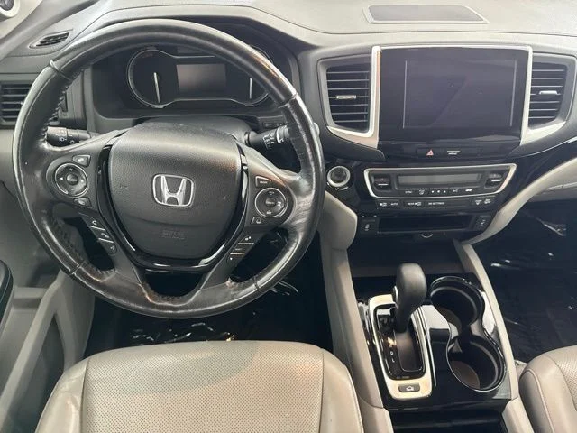 Used 2019  Honda RTL-E image 30