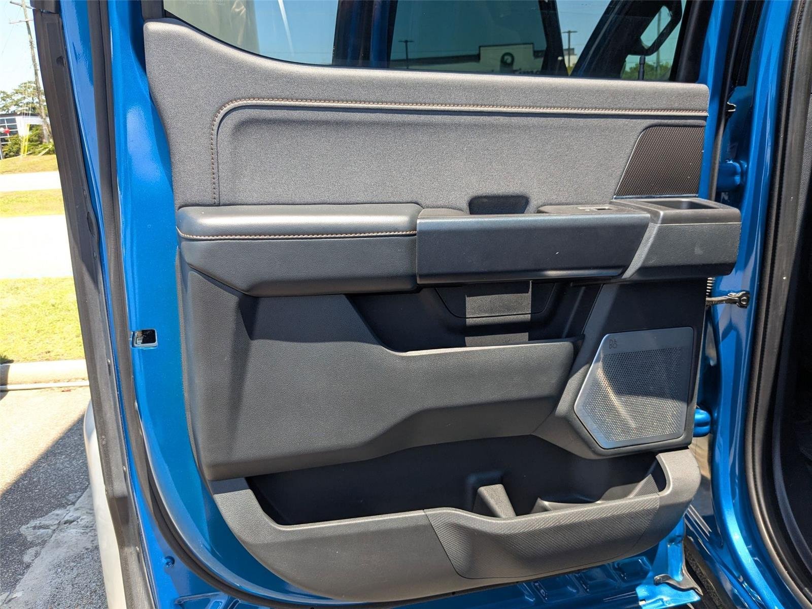 Used 2021 Velocity Blue Metallic Ford Raptor image 24
